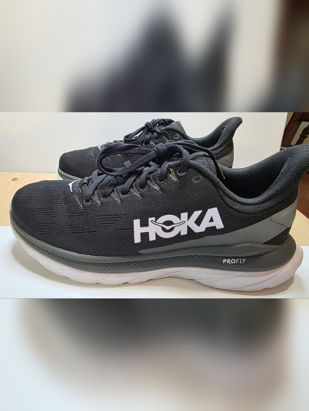 Hoka MACH 4 Womens Black and White PROFLY Running Shoes W 9.5 B NO BOX
